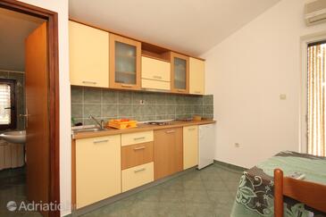 Apartmaji ob morju Neviđane, Pašman - 8273