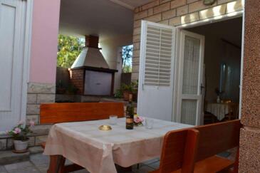 Lejlighedens parkeringsplads Kukljica, Ugljan - 8277