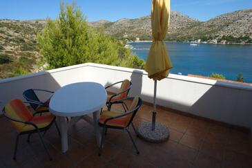 Apartments by the sea Skrivena Luka, Lastovo - 8280