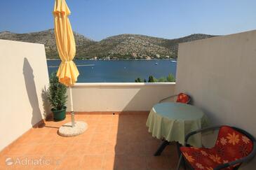 Apartments by the sea Skrivena Luka, Lastovo - 8280