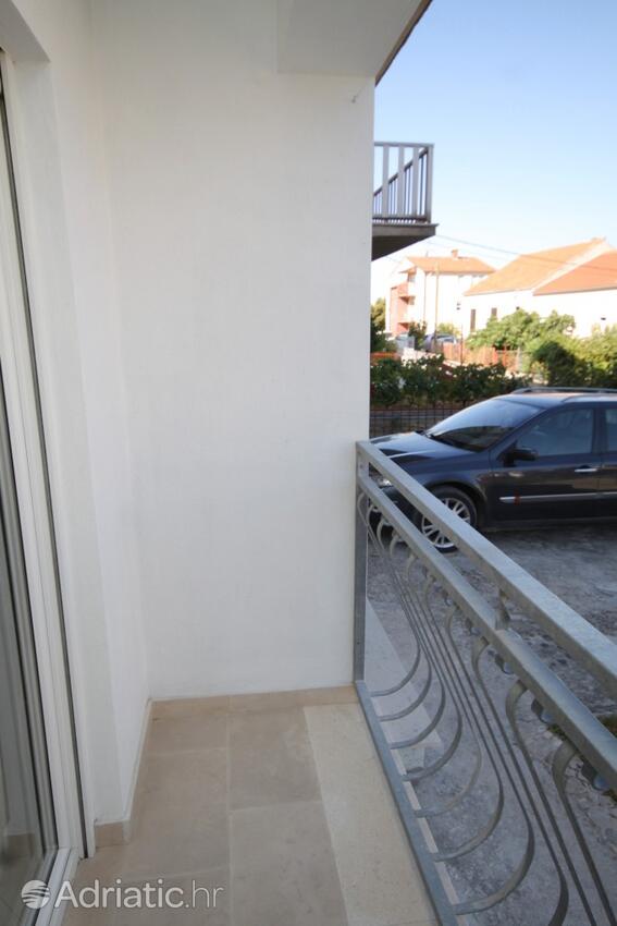 Apartments with parking space Podstrana, Split - 8281