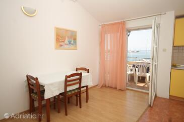 Apartments by the sea Preko, Ugljan - 8315