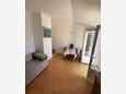 Kukljica, Obývací pokoj v ubytování typu apartment, s klimatizací a WiFi.
