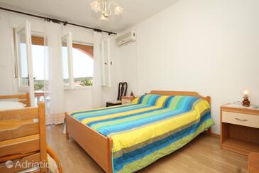 Appartamenti accanto al mare Kukljica, Ugliano - Ugljan - 8318