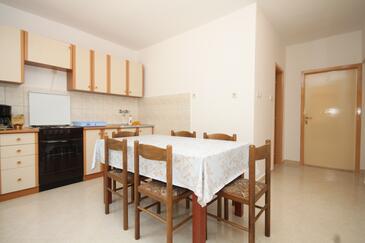 Apartments with terrace Kukljica, North Dalmatia