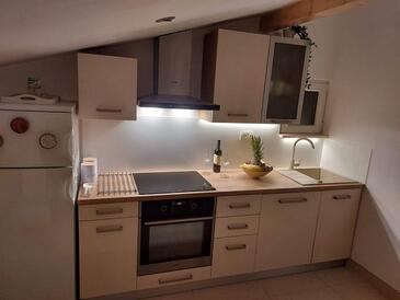 Appartementen aan zee Grebastica, Sibenik - 8333