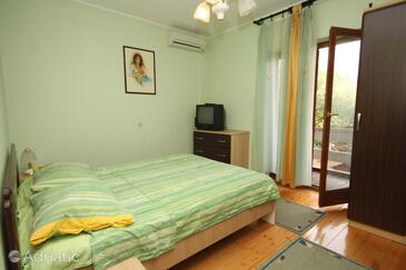 Leiligheter ved sjøen Kali, Ugljan - 834