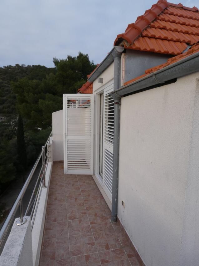 AS-8354-b - Privátní ubytování - Apartmány u moře Ubli, Lastovo
