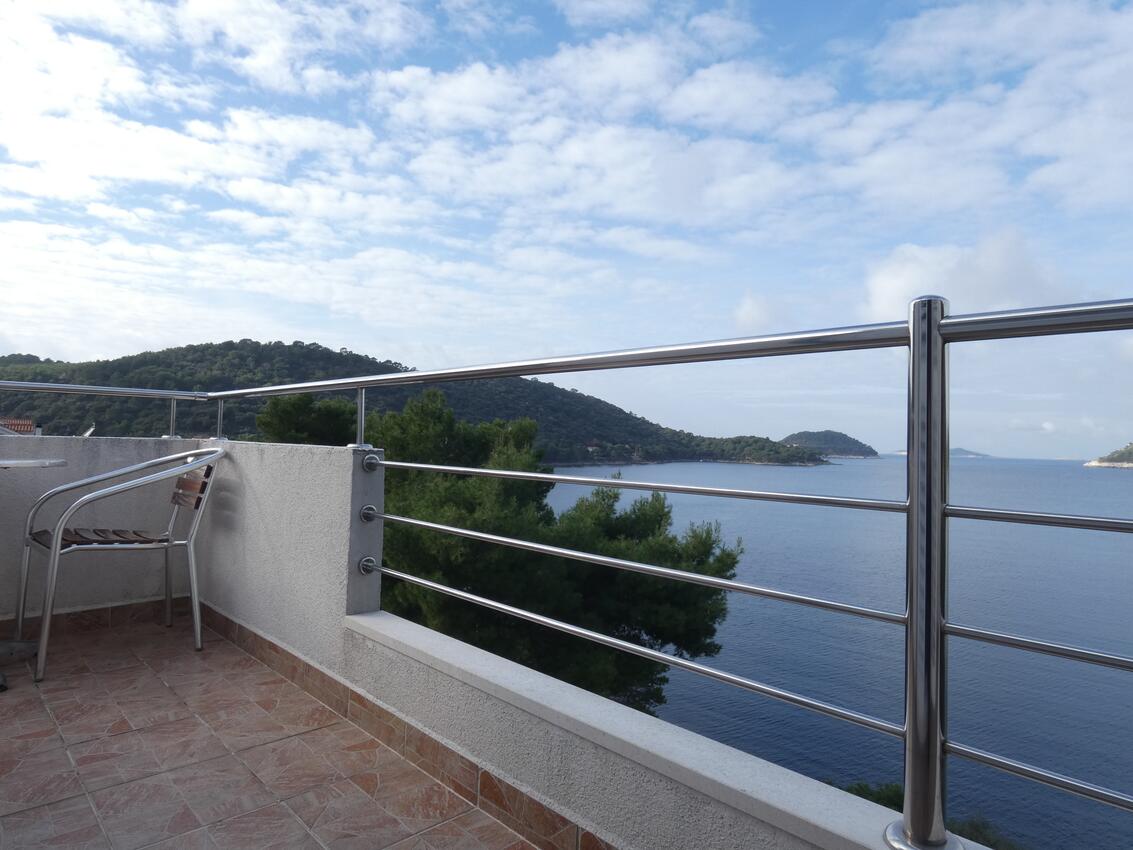 AS-8354-b - Privátní ubytování - Apartmány u moře Ubli, Lastovo