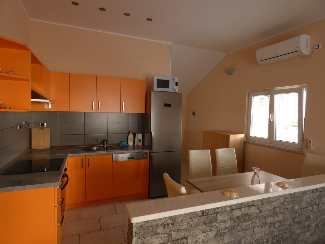 AS-8354-b - Privátní ubytování - Apartmány u moře Ubli, Lastovo