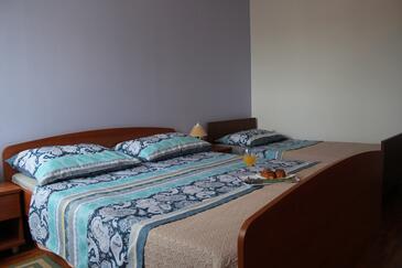 Apartments by the sea Lukoran, Ugljan - 836