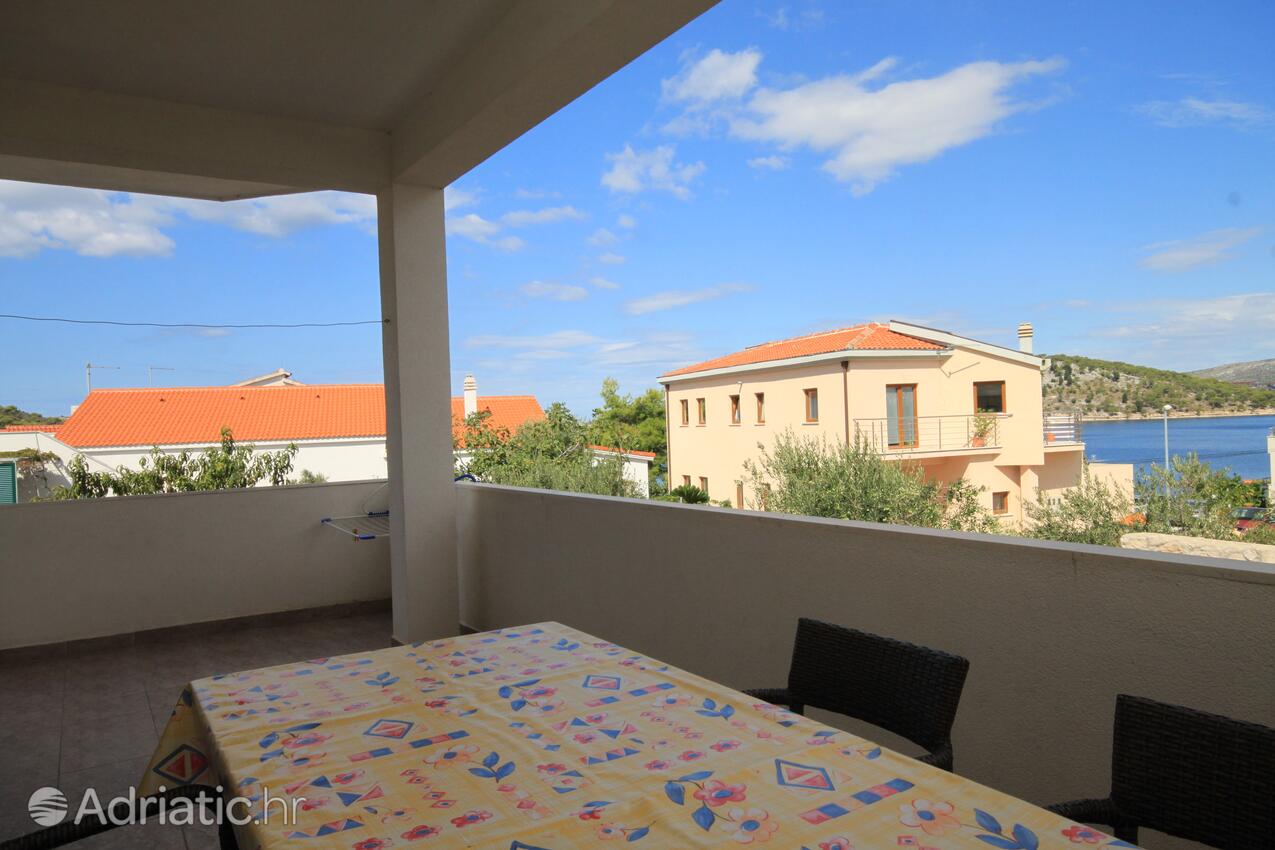A-8361-a - Private accommodation - Apartments by the sea Ražanj, Rogoznica
