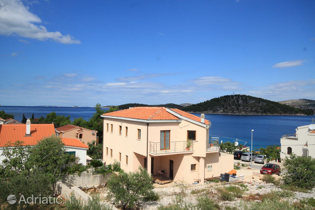 A-8361-b - Private accommodation - Apartments by the sea Ražanj, Rogoznica