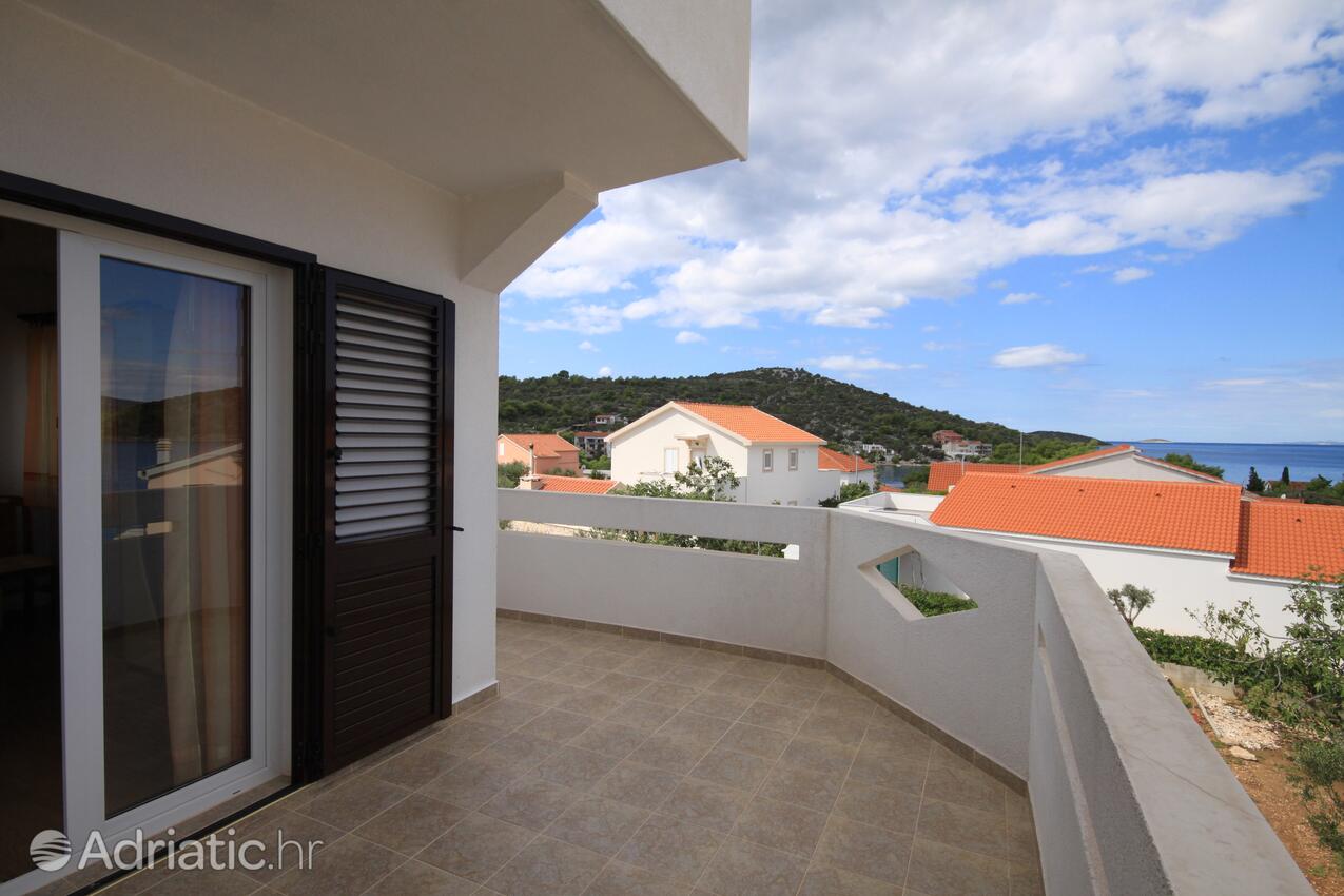 A-8361-c - Private accommodation - Apartments by the sea Ražanj, Rogoznica