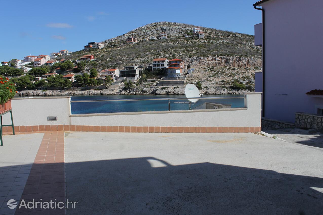 A-8364-a - Private accommodation - Apartments by the sea Bilo, Primošten