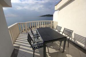 Dvoupokojový apartmán Zečevo Rtić Dvoupokojový apartmán Zečevo Rtić, Rogoznica (A-8366-b)