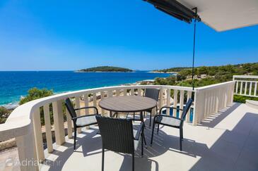 Appartamenti con piscina per famiglie Zecevo Rtic, Rogosnizza - Rogoznica - 8366