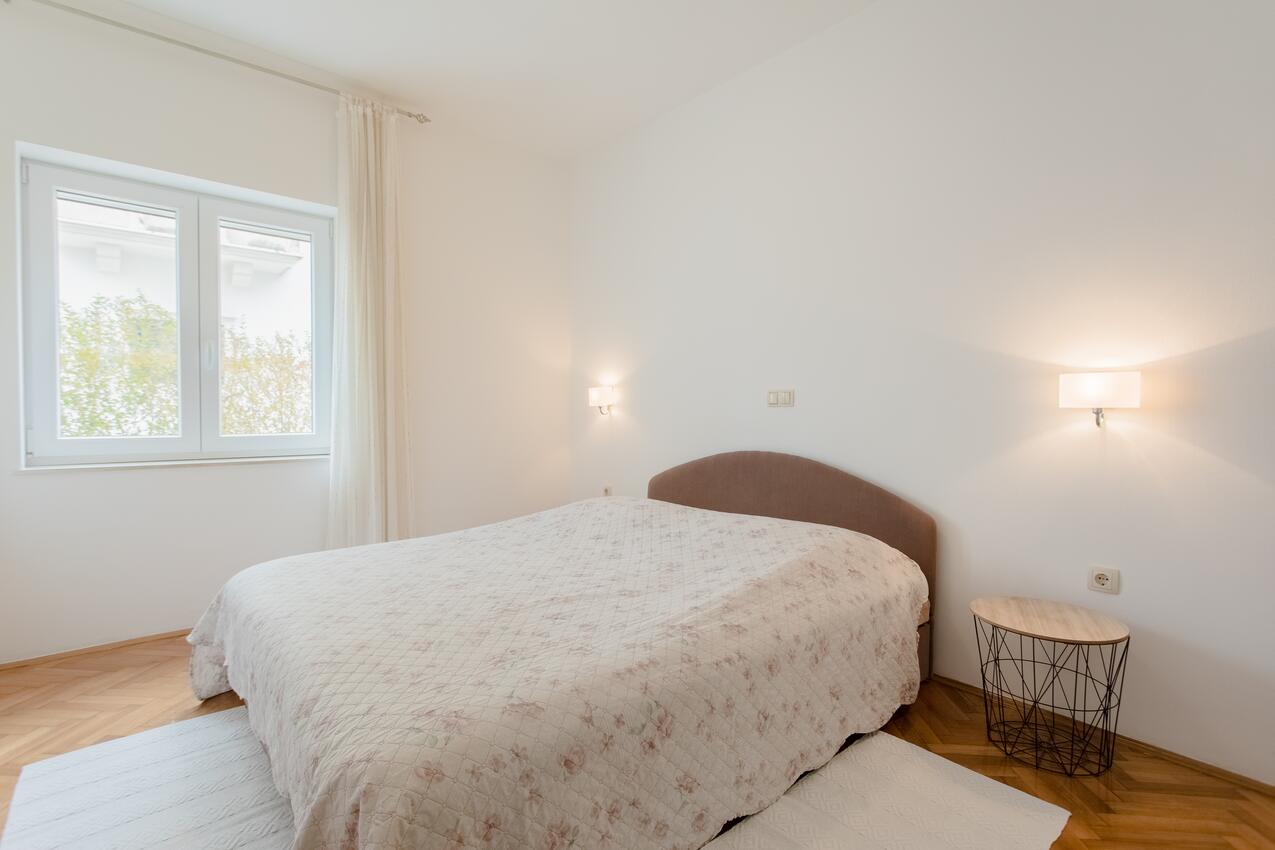 A-8378-a - Privatunterkunft - Ferienwohnungen am Meer Duce, Omis