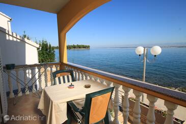 Ferienwohnungen am Meer Preko, Ugljan - 8384