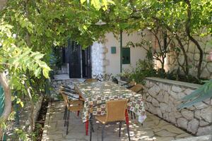 Two bedroom apartment Pasadur, Lastovo (A-8389-a(