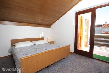 Apartmani uz more Tkon, Pašman - 8395