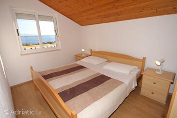 Appartamenti con parcheggio Oltre - Preko, Ugliano - Ugljan - 8417