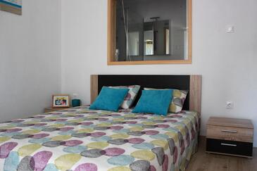 Appartamenti per famiglie con bambini Zdrelac, Pasman - 8424