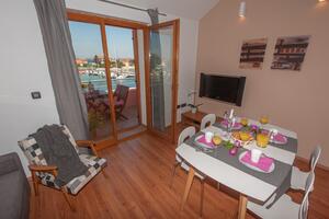 Two bedroom apartment Poljana Two bedroom apartment Poljana, Ugljan (A-8432-c)