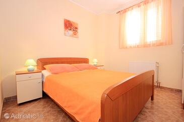 Ferienwohnungen am Meer Okrug Gornji, Ciovo - 8440