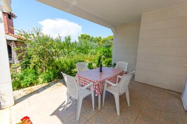 One bedroom apartment Okrug Gornji, Čiovo (A-8440-a(