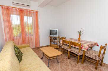 Apartments by the sea Okrug Gornji, Čiovo - 8440