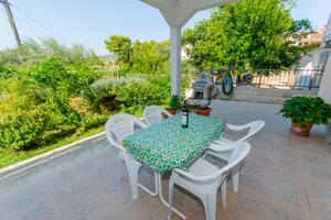 1-Zimmer-Ferienwohnung Okrug Gornji, Ciovo (A-8440-b)