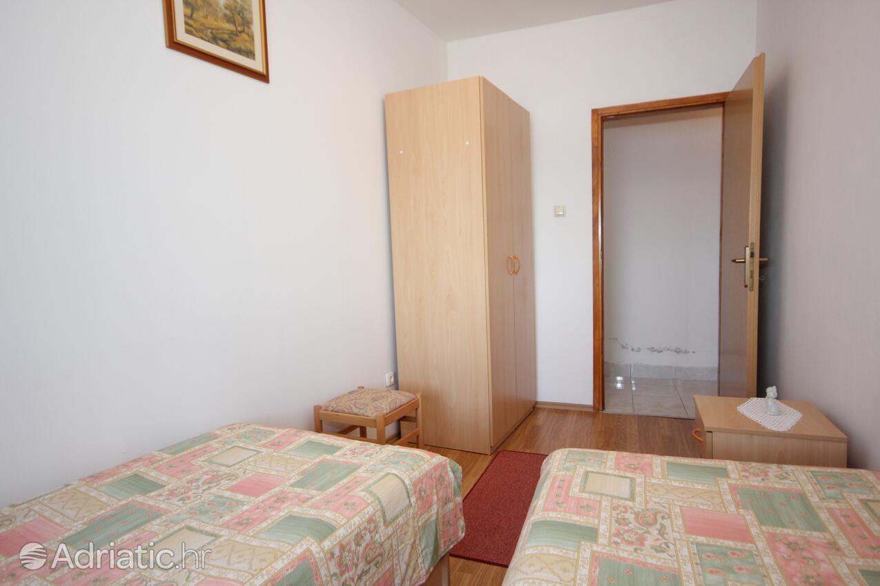 A-8448-a - Alloggi privati - Appartamenti con parcheggio Lissa - Vis