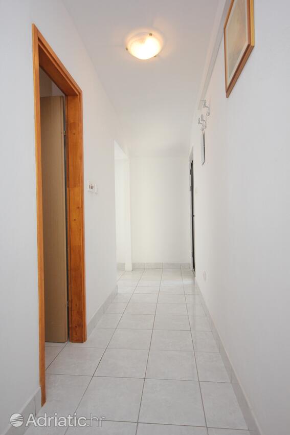 A-8448-a - Alloggi privati - Appartamenti con parcheggio Lissa - Vis