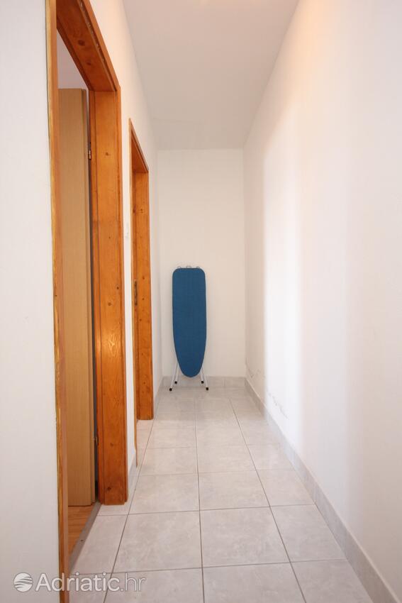 A-8448-a - Alloggi privati - Appartamenti con parcheggio Lissa - Vis