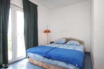 Appartamenti accanto al mare Tuconio - Tkon, Pasman - 8458