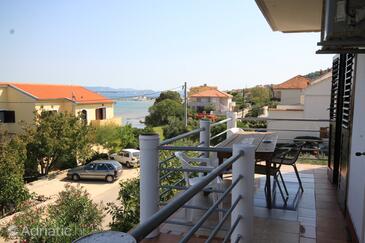 Appartamenti accanto al mare Tuconio - Tkon, Pasman - 8458