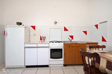 Apartmaji ob morju Ugljan - 846