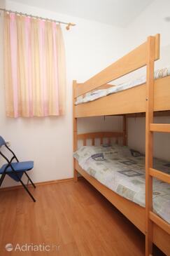 Apartments by the sea Cove Mala Lamjana, Ugljan - 8461