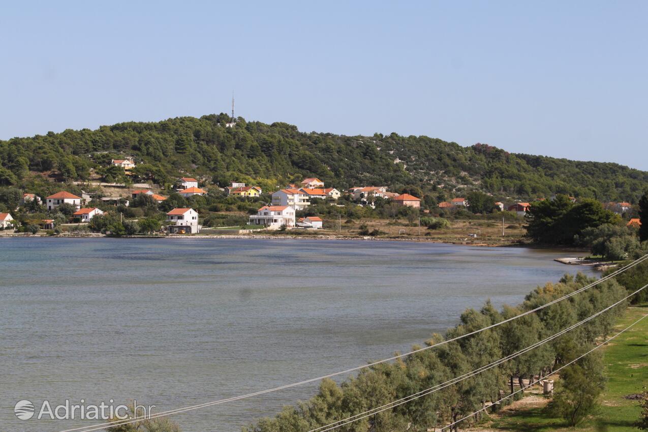 A-8464-a - Private accommodation - Apartments and rooms by the sea Mrljane, Pašman