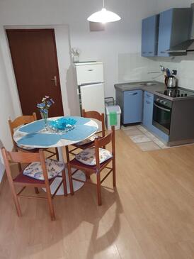 Apartments and rooms by the sea Mrljane, Pašman - 8464