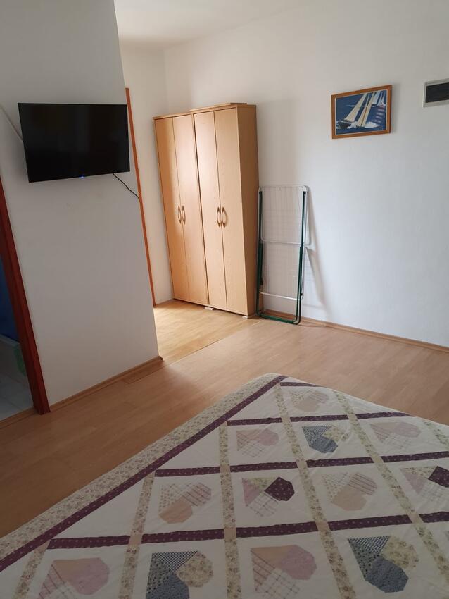 AS-8464-a - Private accommodation - Apartments and rooms by the sea Mrljane, Pašman
