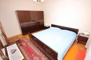 Ferienwohnungen am Meer Preko, Ugljan - 8472