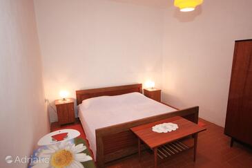 Ferienwohnungen am Meer Preko, Ugljan - 8472