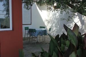 1-Zimmer-Ferienwohnung Preko, Ugljan (A-8472-b(