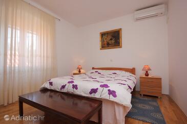 Apartmanok a tenger mellett Sutomiscica, Ugljan - 8474