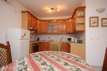 Ferienwohnungen am Meer Sutomiscica, Ugljan - 8474