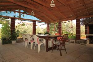 Two bedroom apartment Ugljan (A-8479-a)