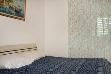 Apartamenty z parkingiem Muline, Ugljan - 8486