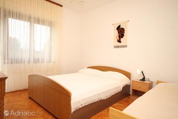 Apartmány s parkoviskom Ugljan - 8493